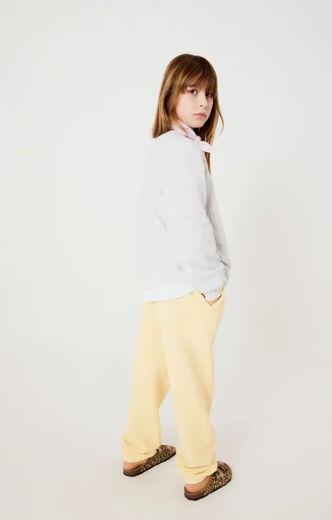 KIZU05BE26-VANIVIN-MODEL-2-large.webp