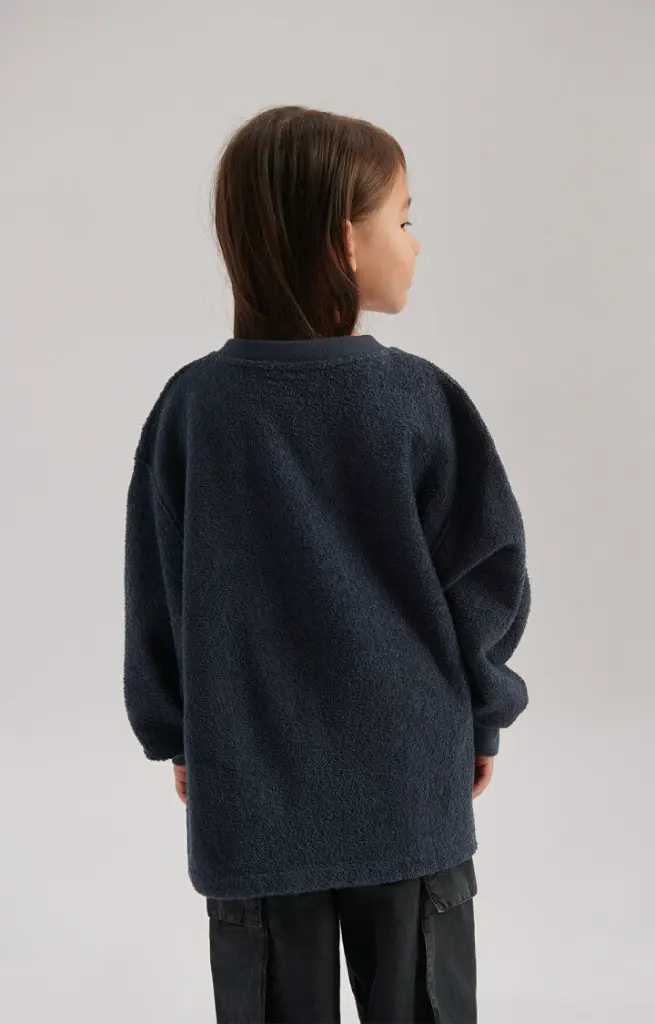 KBOBY03AE26-OBSC-MODEL-2-large.webp