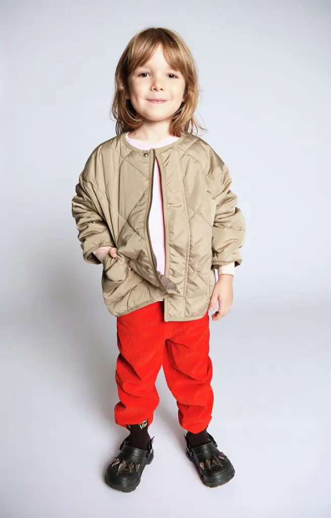 KVOW16AE26-CASSO-MODEL-4-large.webp