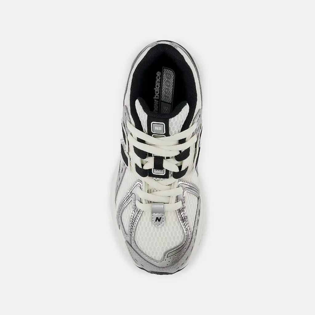 Silver metallic.webp