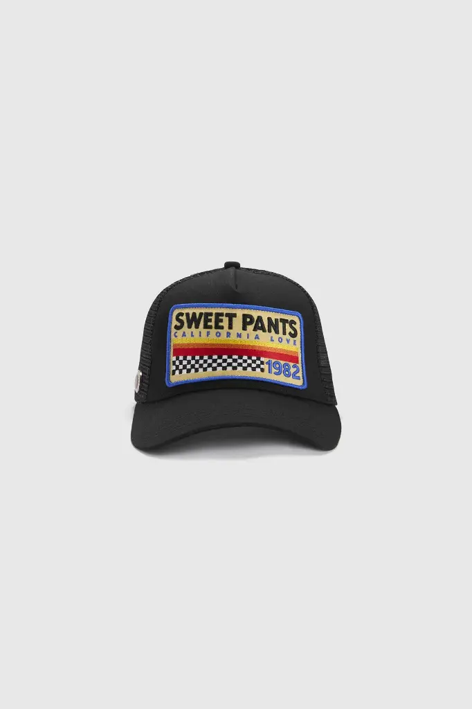 CALI-LOVE-CAP-BLACK-A.webp