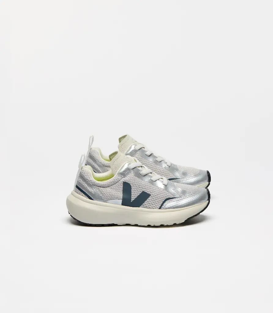 veja-sneakers-small-canary-light-vegan-grey-yl1820623_1.webp