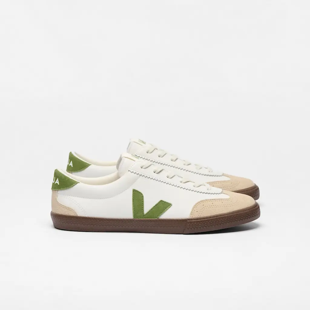 veja-sneakers-volley-leather-white-vo2020875_1.webp