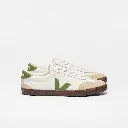 veja-sneakers-volley-leather-white-vo2020875_1.webp