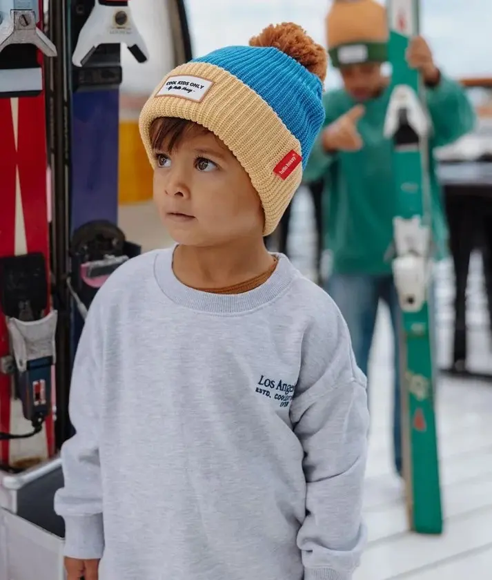 bonnet-color-block-kingfisher-enfants-67804d3e.webp
