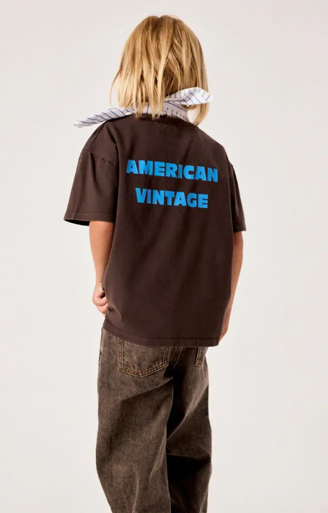 KFIZ02AIH26-CHOVI-MODEL-2-large.webp