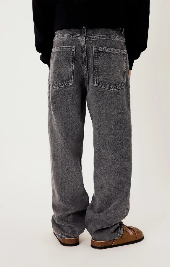 KYOP11CH26-GRISVI-MODEL-2-large.webp