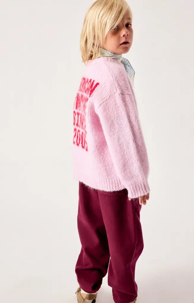 KPUR18AH26-GUIMCH-MODEL-5-large.webp