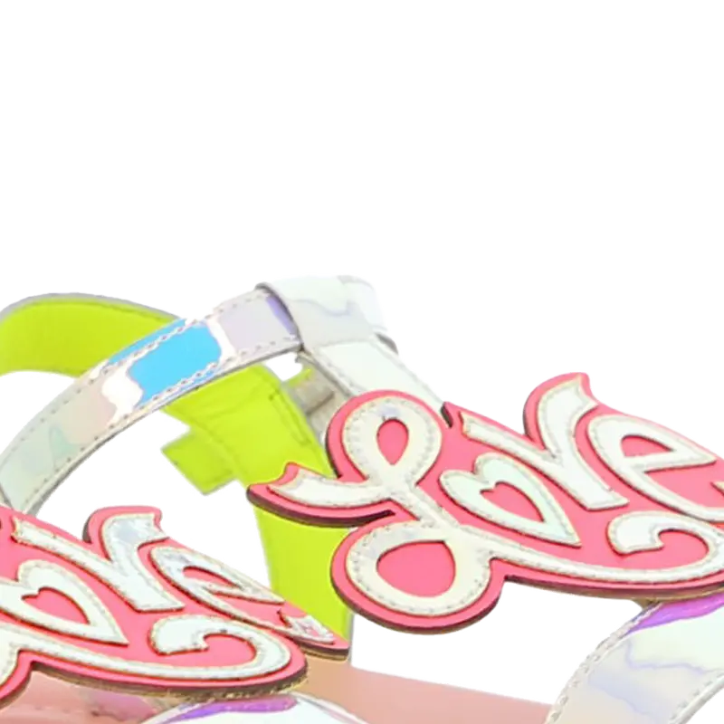 U21990_111_003.webp