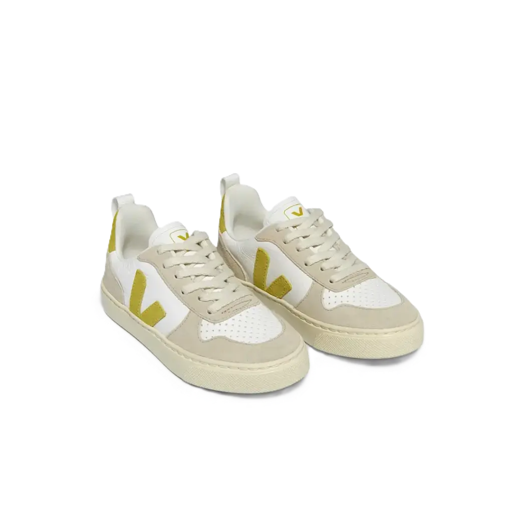 V-10 Leather White Liquor Almond